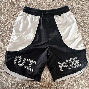 Nike Men's Black and Gray Athletic Shorts